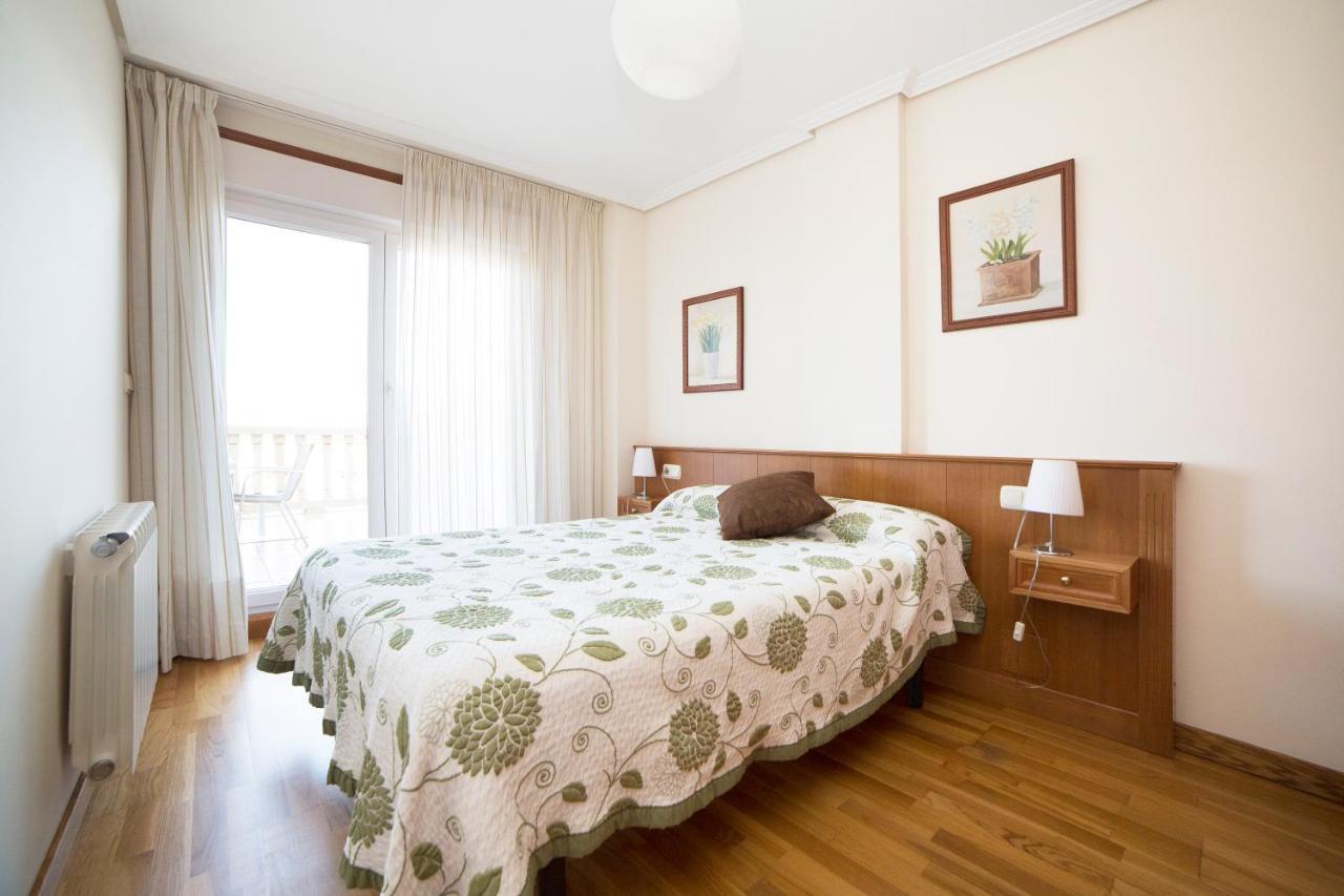 Apartamentos Ria De Bayona Baiona Esterno foto
