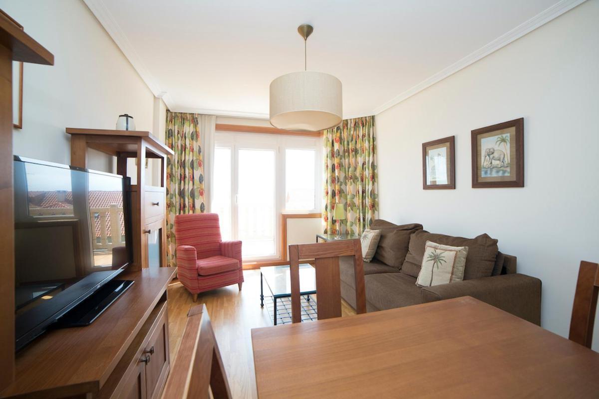 Apartamentos Ria De Bayona Baiona Esterno foto