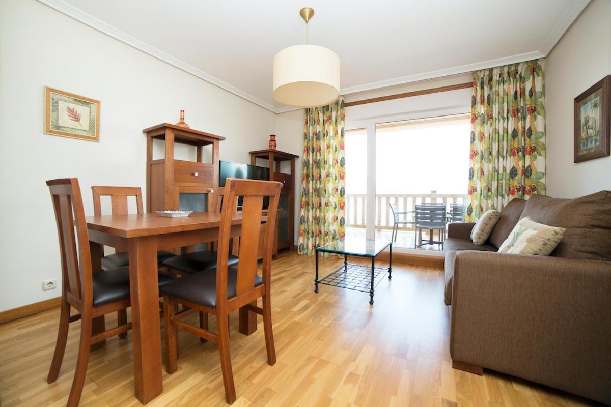 Apartamentos Ria De Bayona Baiona Esterno foto
