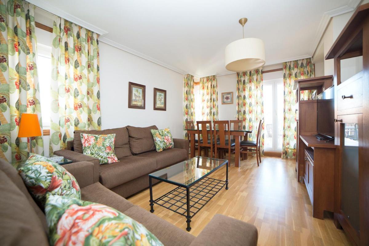 Apartamentos Ria De Bayona Baiona Esterno foto