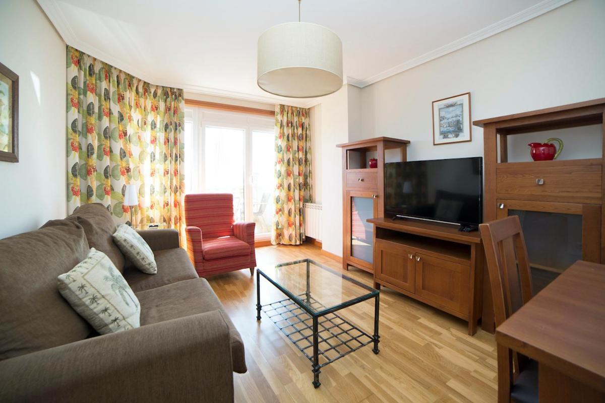 Apartamentos Ria De Bayona Baiona Esterno foto